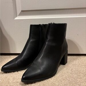 Madden girl black ankle boots with block heel